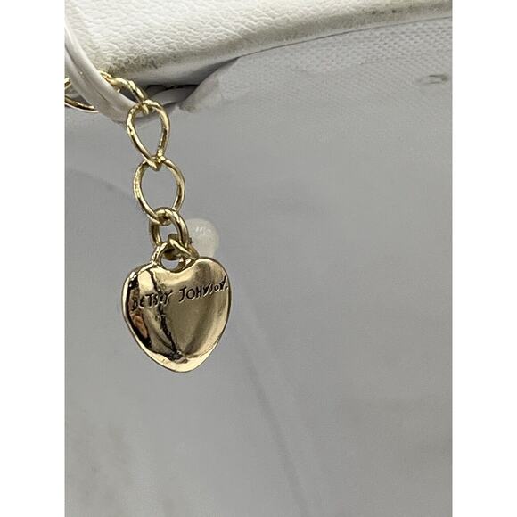 Betsey Johnson Modern Red Pink Mixed Heart & Bead Shapes Statement Necklace - Picture 10 of 16